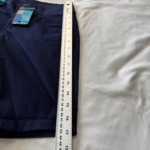 SWS‎ Denim Co Women's NEW Havana Booty Lift Bermuda Shorts Low Rise Navy 3 NWT - Picture 14 of 15